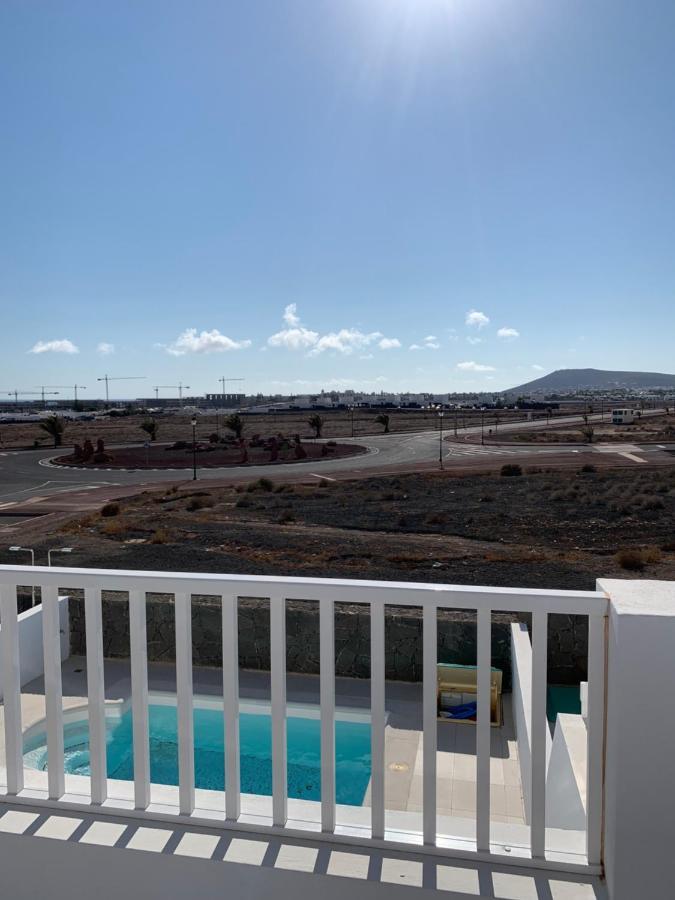 Villa Trendy Casa Linea à Playa Blanca  Extérieur photo